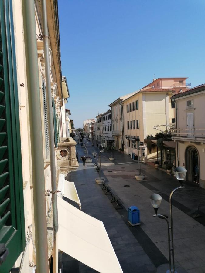 Valeria San Vincenzo Apartment Buitenkant foto